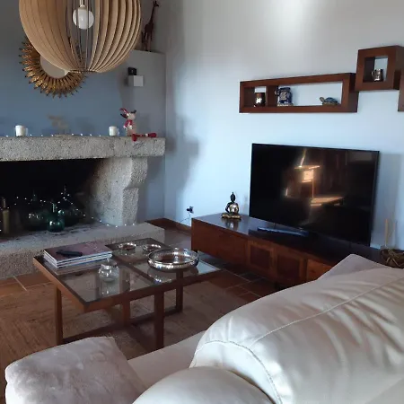 Quinta De Almiares بيت للعطل كانديليدا