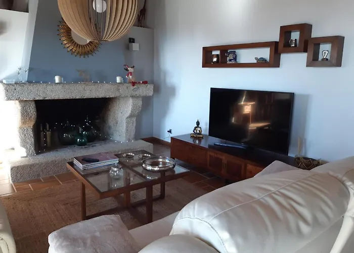 Quinta De Almiares Holiday home Candeleda