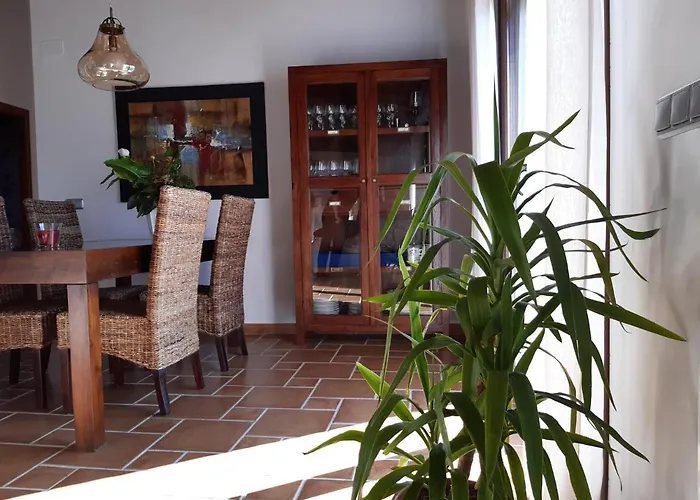 Quinta De Almiares Feriehus *