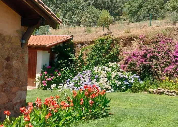 Holiday home Quinta De Almiares Candeleda